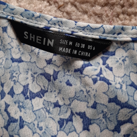 Floral Dress - Picture 5 of 6